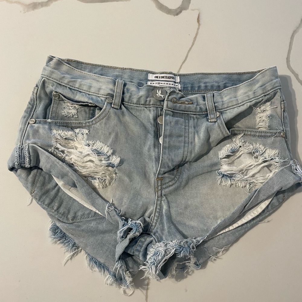 Like New! One Teaspoon shorts. Size 25